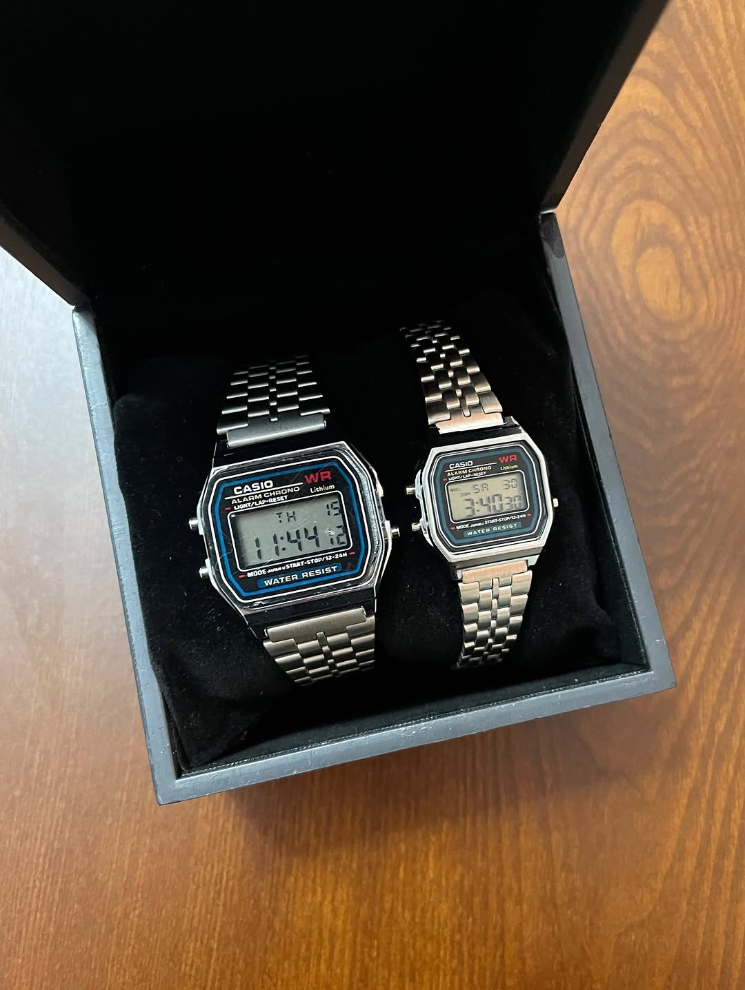 ساعتين Casio Digital Couples 
